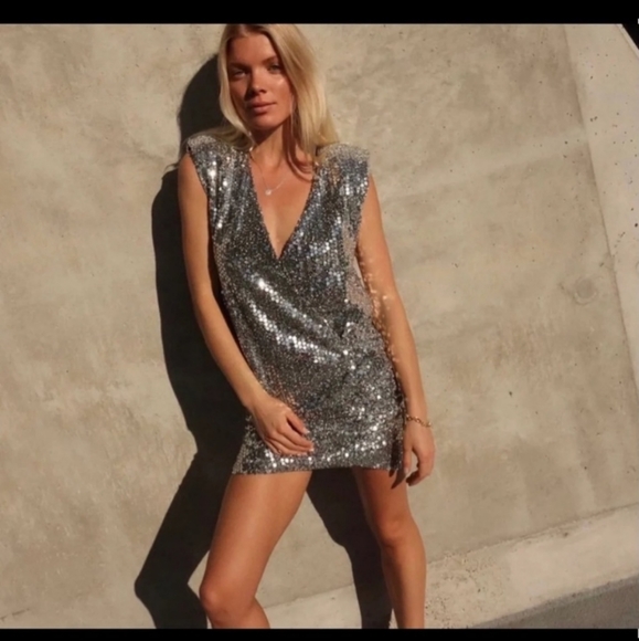 DRAPED SEQUIN DRESS - Picture 6 of 8